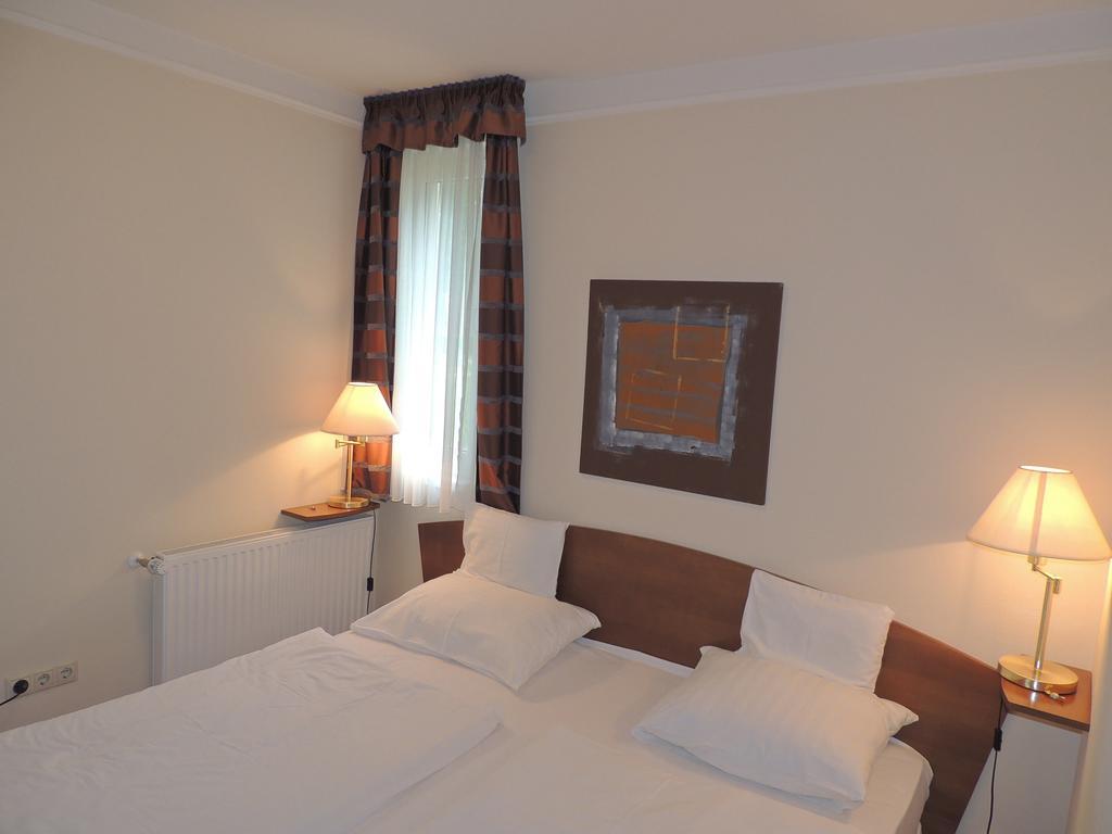 Luxus Golf Apartment Bük 部屋 写真
