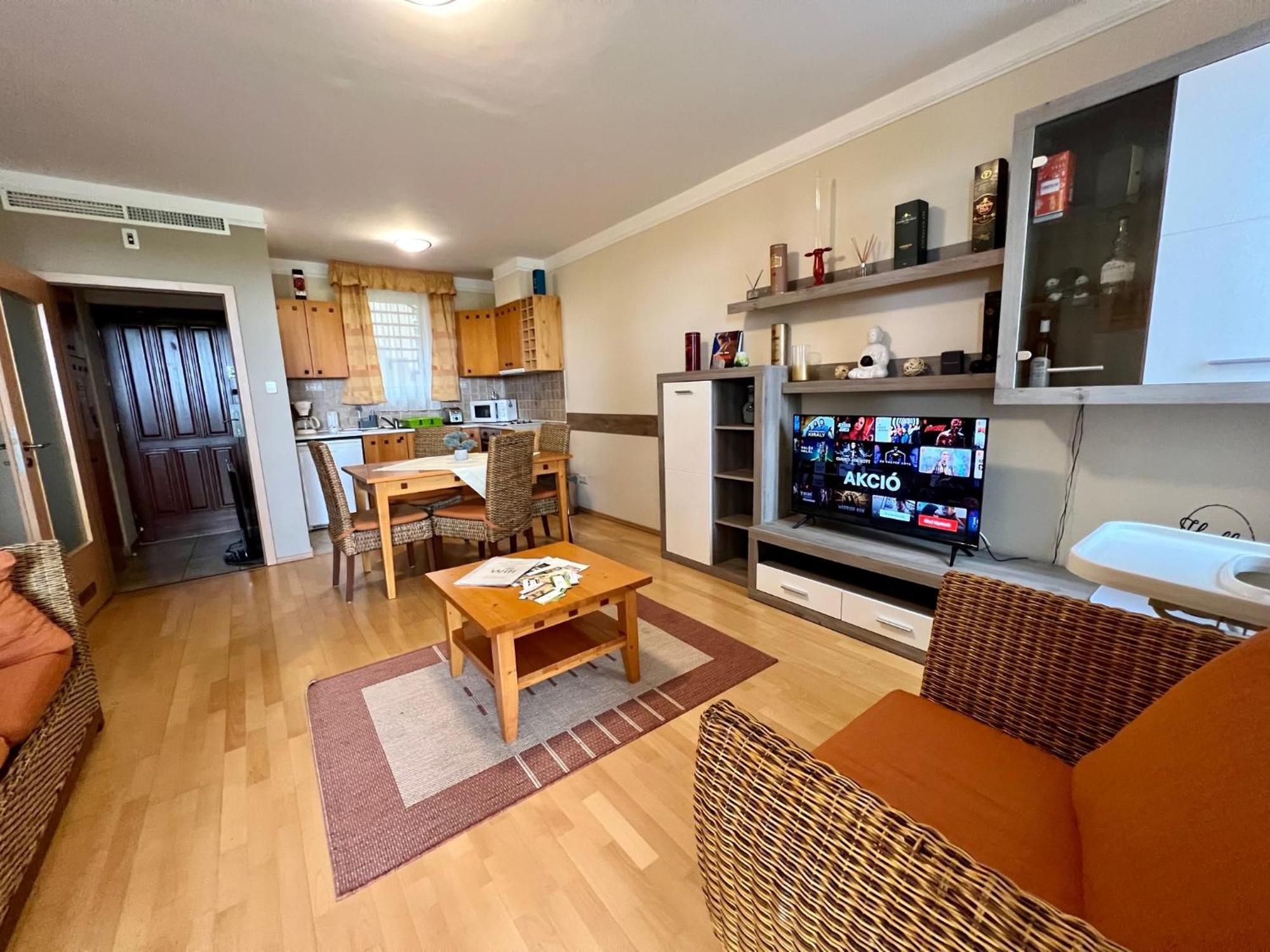 Luxus Golf Apartment Bük エクステリア 写真