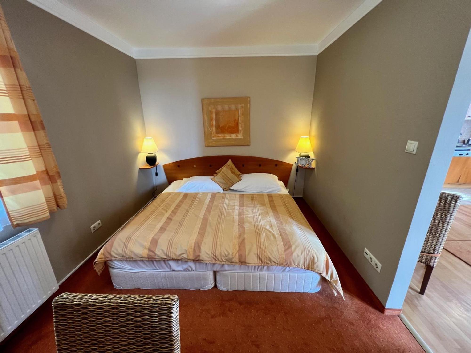 Luxus Golf Apartment Bük エクステリア 写真