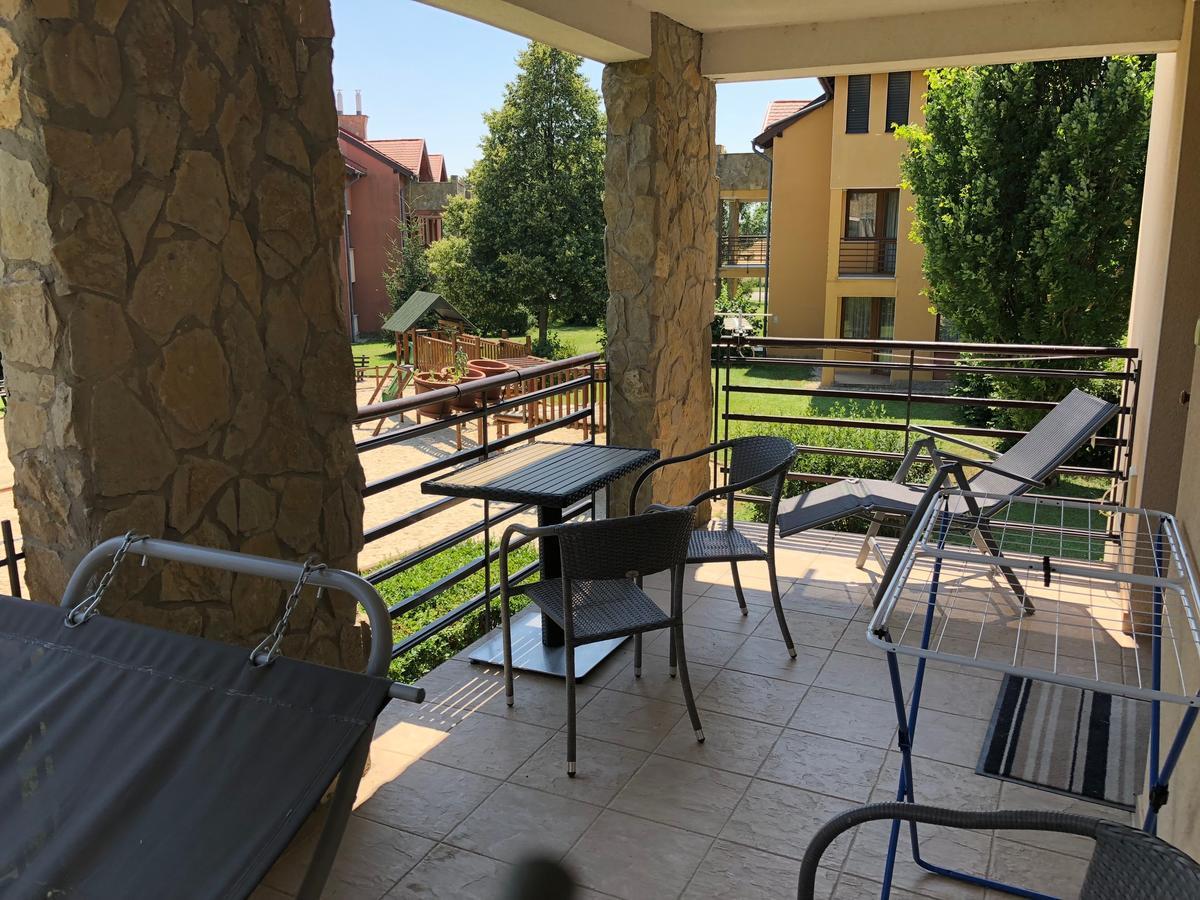 Luxus Golf Apartment Bük エクステリア 写真
